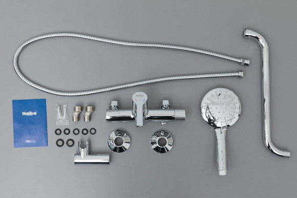 Смеситель для ванны Haiba HB22652 универсальный Хром
