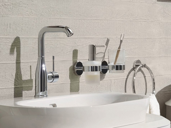 Смеситель для раковины Grohe Essence+ 23541001 Хром Смеситель для раковины Grohe Essence+ 23541001 Хром