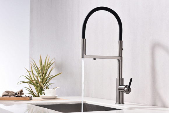 Смеситель для кухни Paulmark Tornado To213402-B Беретта