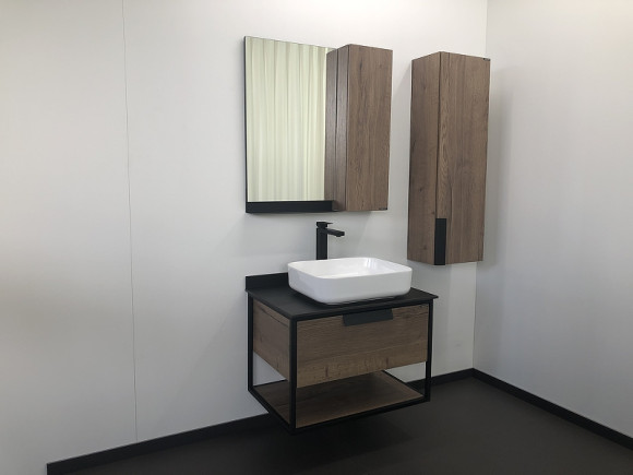 Зеркало со шкафом Comforty Кельн 75 00004149061 Дуб темный Зеркало со шкафом Comforty Кельн 75 00004149061 Дуб темный