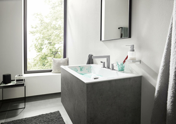 Дозатор для жидкого мыла Hansgrohe AddStoris 41745000 Хром