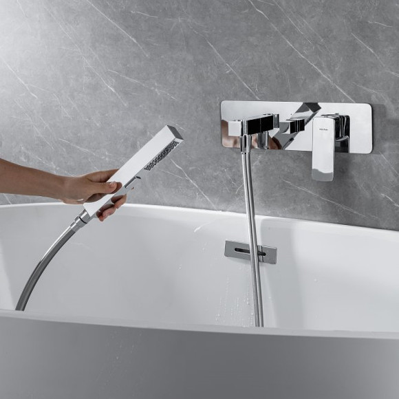 Смеситель для ванны Allen Brau Infinity 5.21007-00 Хром Смеситель для ванны Allen Brau Infinity 5.21007-00 Хром