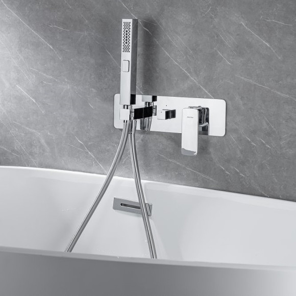 Смеситель для ванны Allen Brau Infinity 5.21007-00 Хром Смеситель для ванны Allen Brau Infinity 5.21007-00 Хром