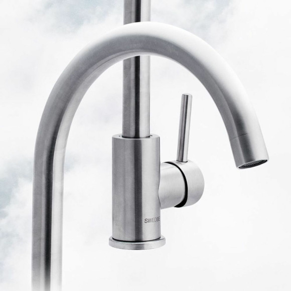 Смеситель для кухни Swedbe Selene 7441 Нержавеющая сталь Смеситель для кухни Swedbe Selene 7441 Нержавеющая сталь