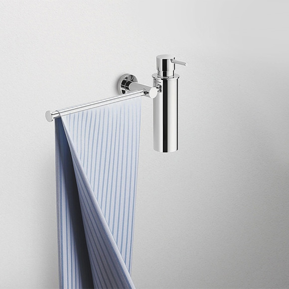 Дозатор для мыла с полотенцедержателем Colombo Design Plus W4975.CR Хром Дозатор для мыла с полотенцедержателем Colombo Design Plus W4975.CR Хром
