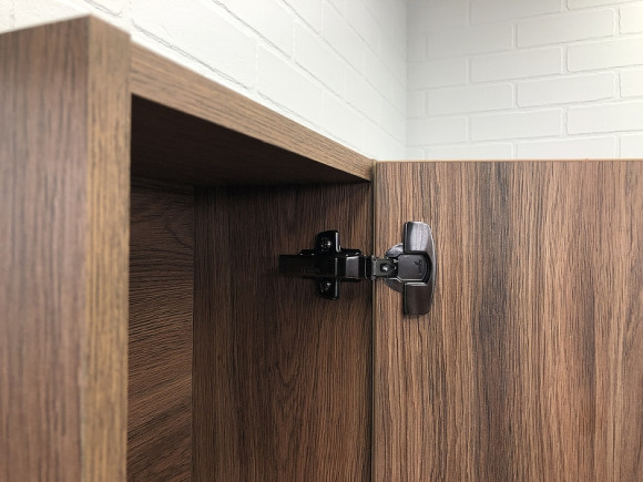 Шкаф пенал Comforty Бордо 40 00-00007266 подвесной Дуб темно-коричневый Шкаф пенал Comforty Бордо 40 00-00007266 подвесной Дуб темно-коричневый