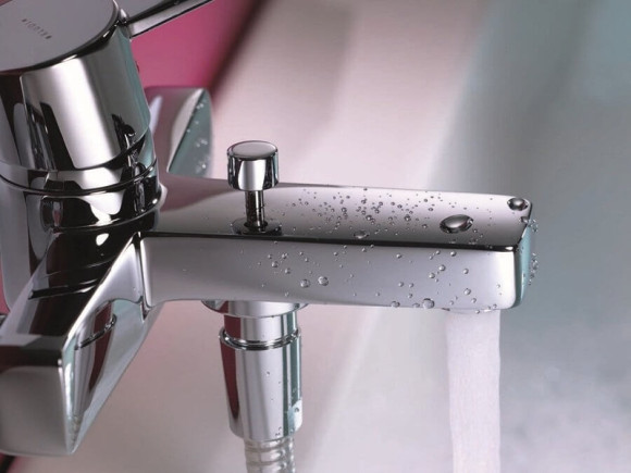 Смеситель для ванны Kludi Zenta 386700575 Хром Смеситель для ванны Kludi Zenta 386700575 Хром