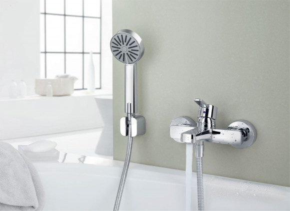 Смеситель для ванны Kludi Zenta 386700575 Хром Смеситель для ванны Kludi Zenta 386700575 Хром