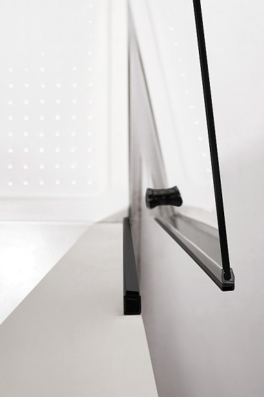 Душевая дверь Cezares Eco 60 ECO-O-B-1-60-C-NERO профиль Черный матовый стекло прозрачное