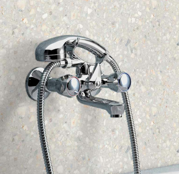 Смеситель для ванны Remer 1000-2000 02Y Хром Смеситель для ванны Remer 1000-2000 02Y Хром