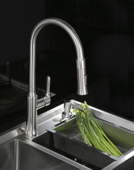 Смеситель для кухни BelBagno BB-LAM38-IN Нержавеющая сталь Смеситель для кухни BelBagno BB-LAM38-IN Нержавеющая сталь