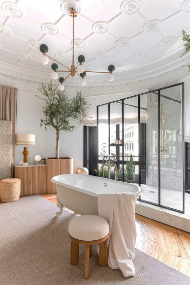 Смеситель для ванны Jacob Delafon Cleo 1889 E24314-BGG Золото глянцевое Смеситель для ванны Jacob Delafon Cleo 1889 E24314-BGG Золото глянцевое