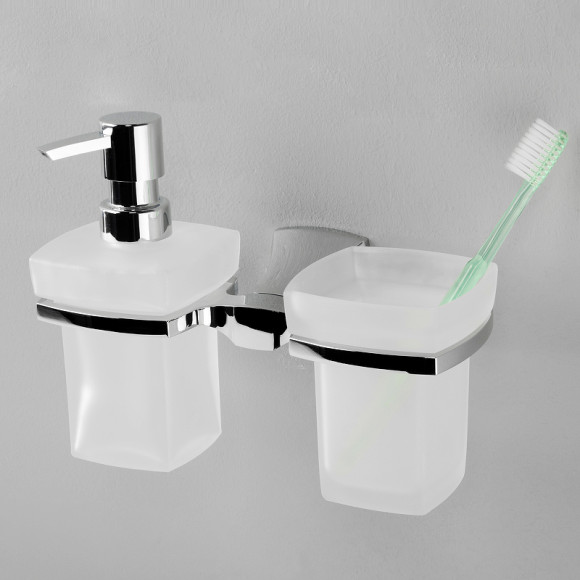 Дозатор для жидкого мыла WasserKRAFT Wern K-2589 со стаканом для зубных щеток Хром Дозатор для жидкого мыла WasserKRAFT Wern K-2589 со стаканом для зубных щеток Хром