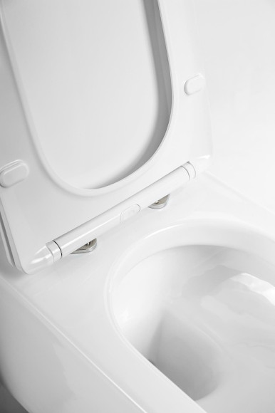 Унитаз BelBagno Veneto BB132CHR/BB132SC подвесной с сиденьем Микролифт Унитаз BelBagno Veneto BB132CHR/BB132SC подвесной с сиденьем Микролифт