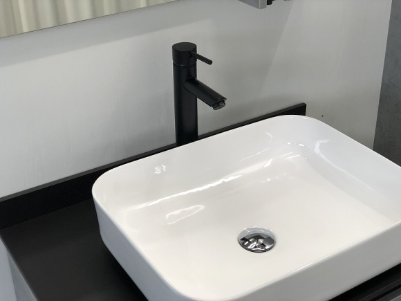 Тумба с раковиной Comforty Эдинбург 75 00004149066 подвесная Бетон светлый Тумба с раковиной Comforty Эдинбург 75 00004149066 подвесная Бетон светлый