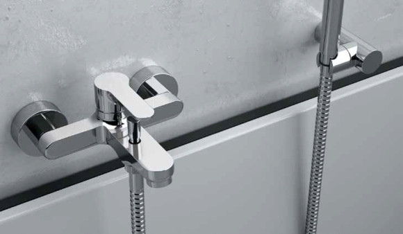 Смеситель для ванны Remer Winner W05 Хром Смеситель для ванны Remer Winner W05 Хром