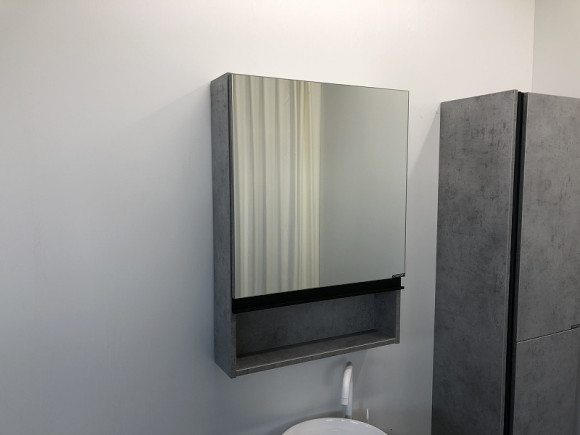 Зеркальный шкаф Comforty Эдинбург 60 00-00002043 Бетон светлый Зеркальный шкаф Comforty Эдинбург 60 00-00002043 Бетон светлый