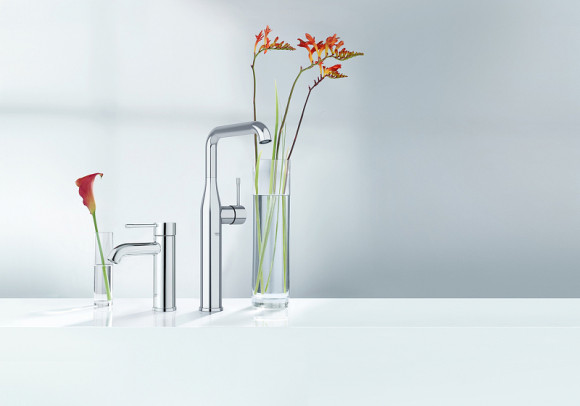 Смеситель для раковины Grohe Essence New 23589001 Хром Смеситель для раковины Grohe Essence New 23589001 Хром